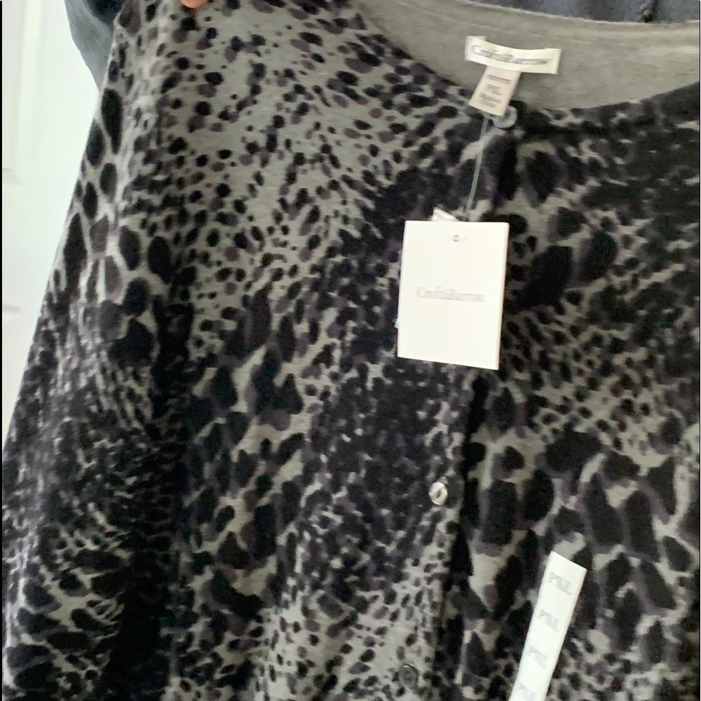 Women’s sweater
